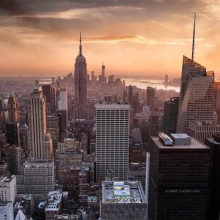 Midtown Apartment